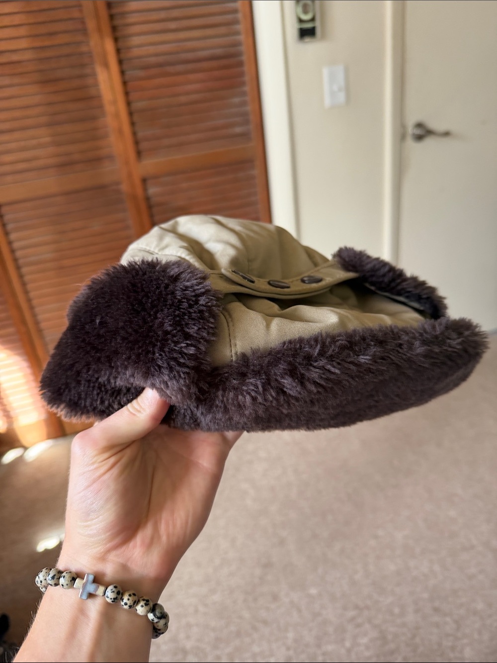 3M Thinsulate Tan Trapper Hat with Dark Brown Plush Trim